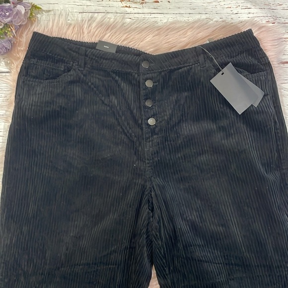 NWT Vero Moda Curve Black Kathy Wide Cord High Rise Pants - Picture 5 of 10